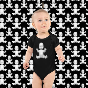 The baby shower gift they will never forget! Give your expecting friend or relative the cutest baby onesie ever! Artskul's Baby Pop Onesie is a unisex baby bodysuit in black. Produced on soft 100% premium cotton, the onesie features a bold graphic that will make for unforgettable baby photos. The bodysuit features the baby doll icon from the baby pop art series. Limited Edition.